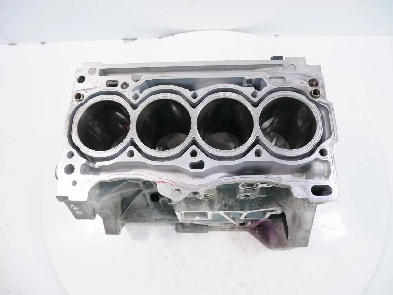 Defecto de bloque de motor Volkswagen Touran 5T 1,5 TSI DPCA DPC 05E103023G