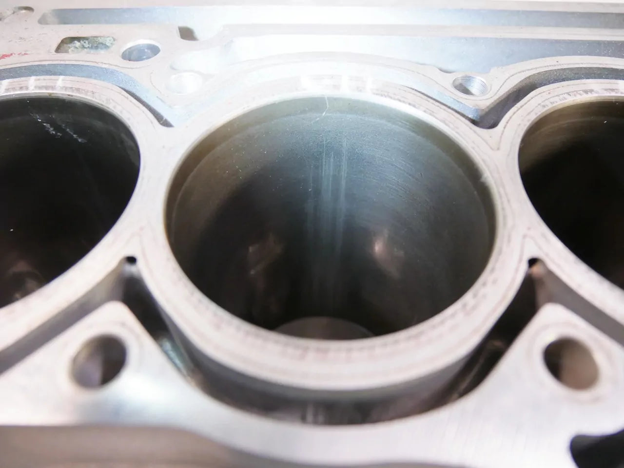 Defecto de bloque de motor Volkswagen Touran 5T 1,5 TSI DPCA DPC 05E103023G