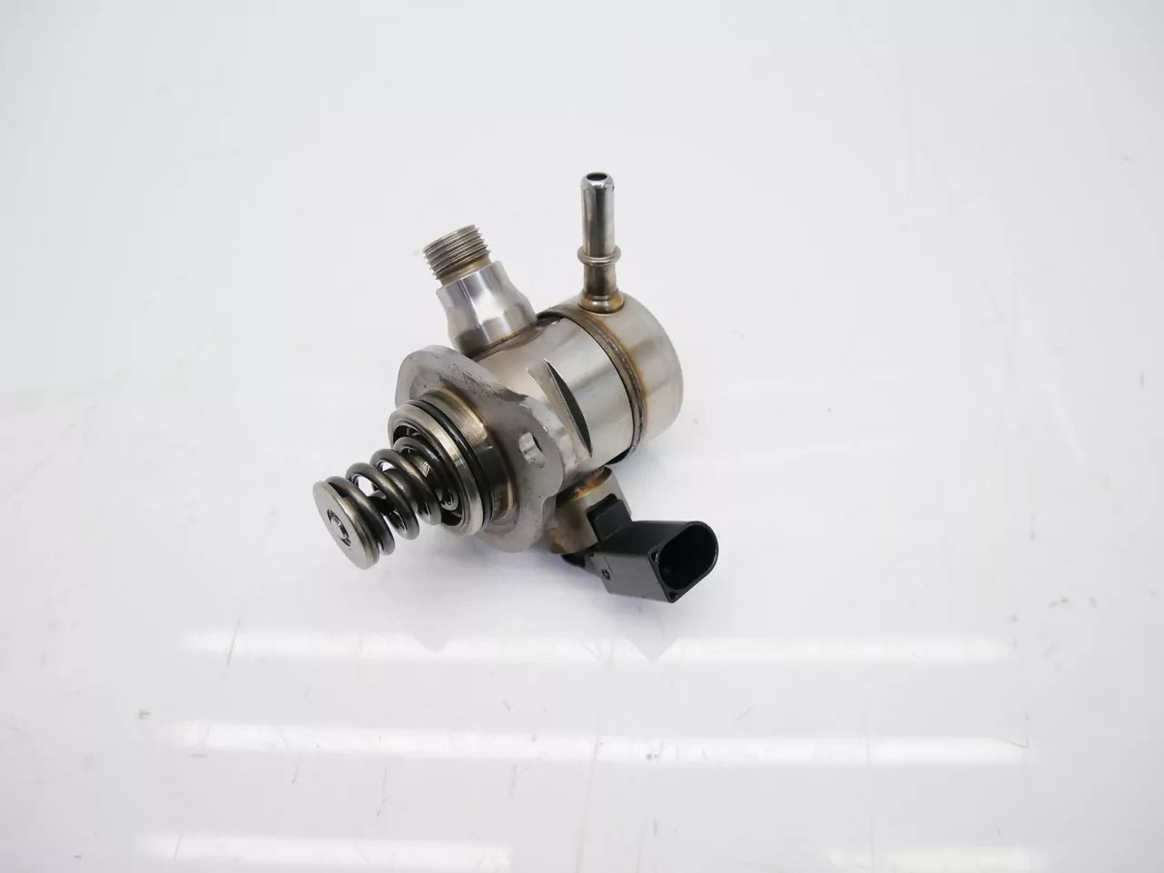 Bomba de combustible Volkswagen 1,5 TSI DPCA DPC 05E127027D