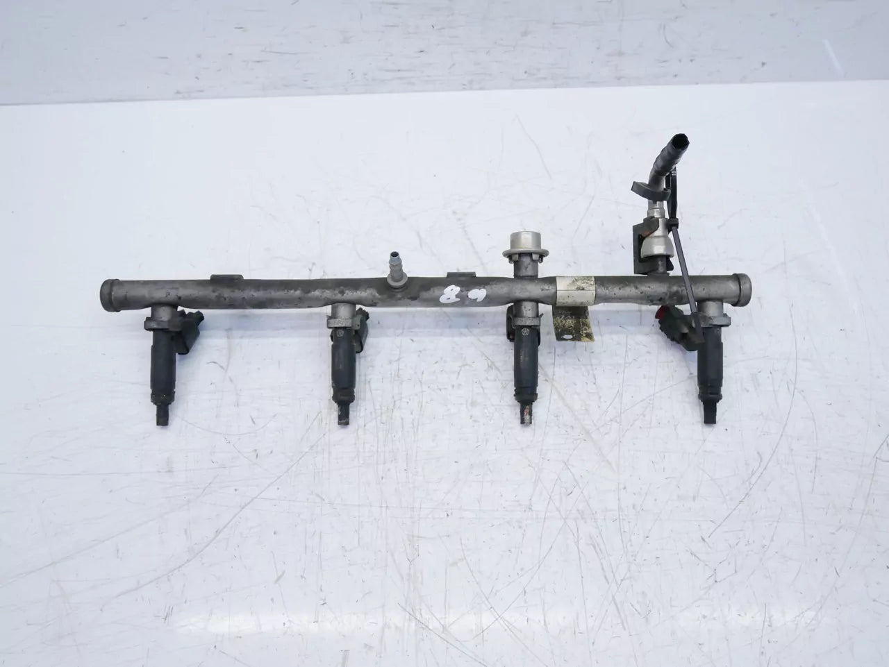 Rampa inyectora Dodge Chrysler RAM 1500 300C 5.7 Hemi V8 4WD EZB 04591853AG