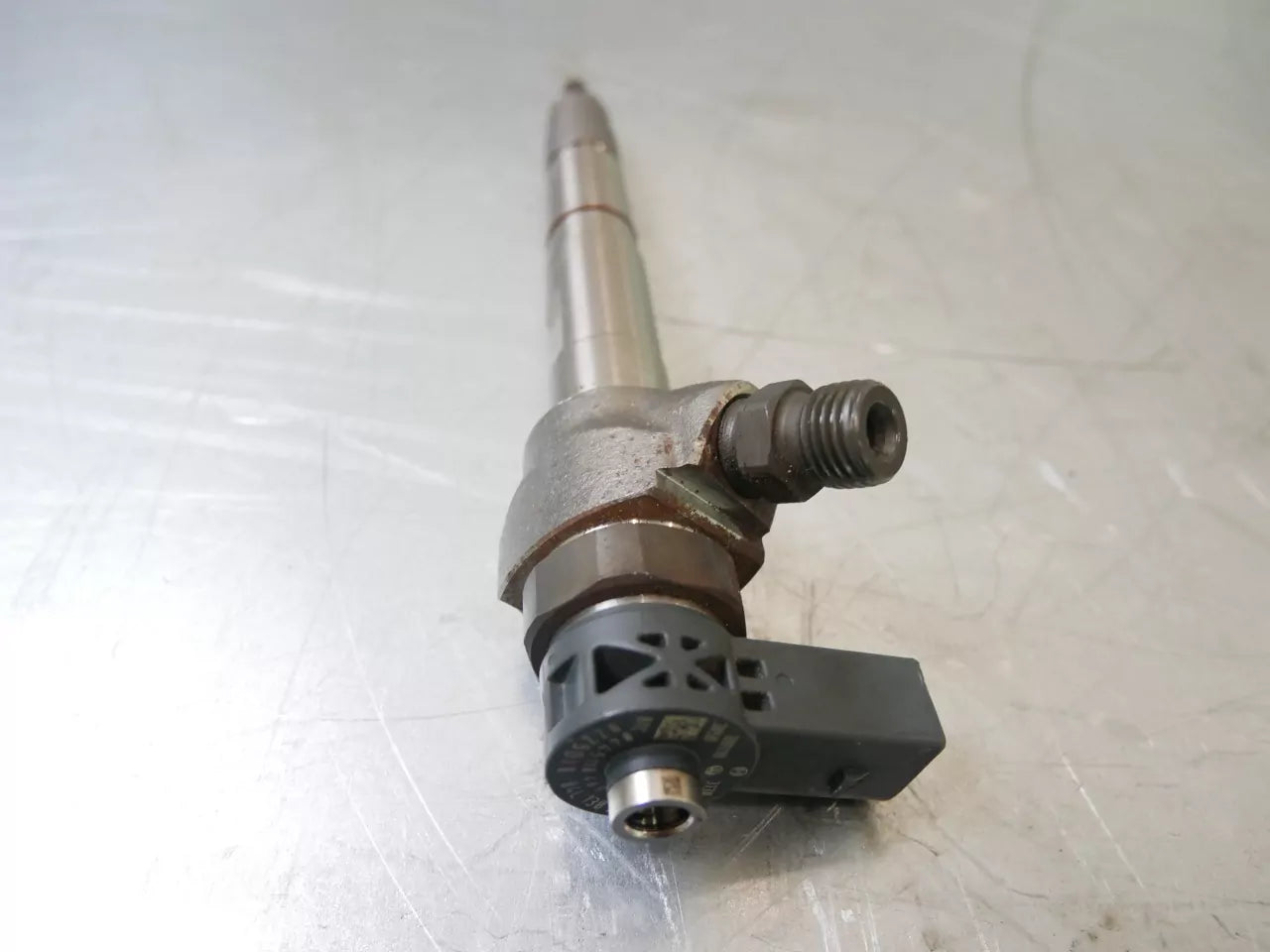 Boquilla de inyección Volkswagen Passat 2.0 TDI Diesel DFGA DFG 04L130277AC