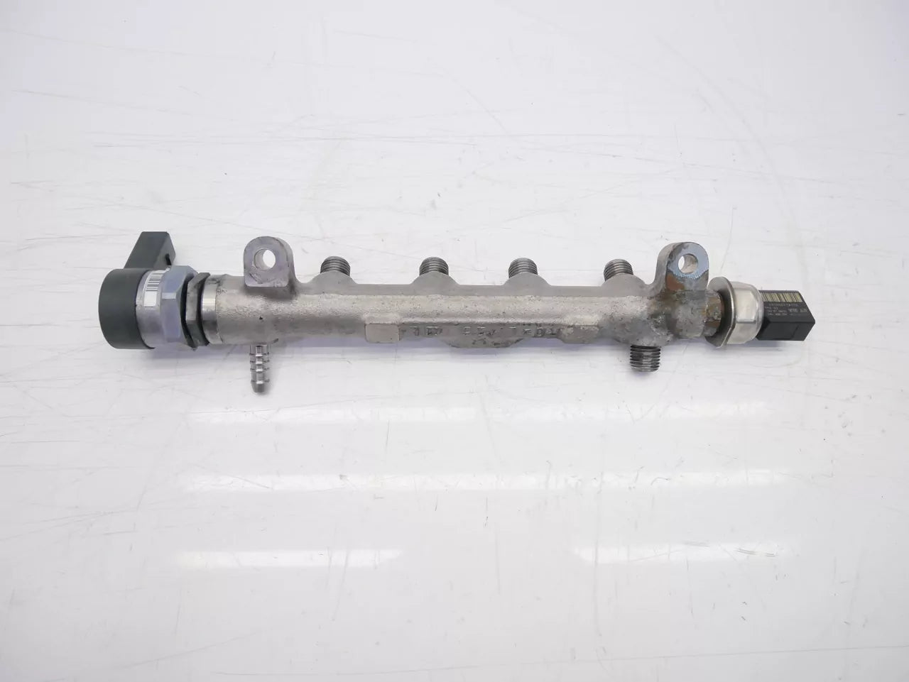 Rampa inyectora Audi Seat Skoda Volkswagen 1,6 TDI Diesel CLHA CLH 04L089B