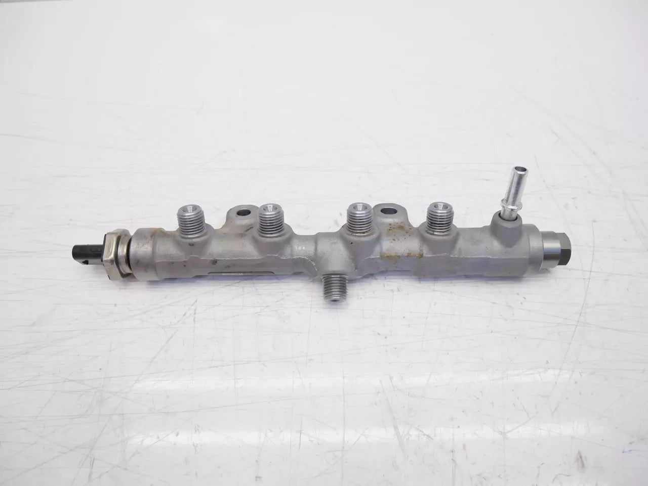 Rampa inyectora Opel 1,5 D15DT DV5RUCD YH01 0445214361