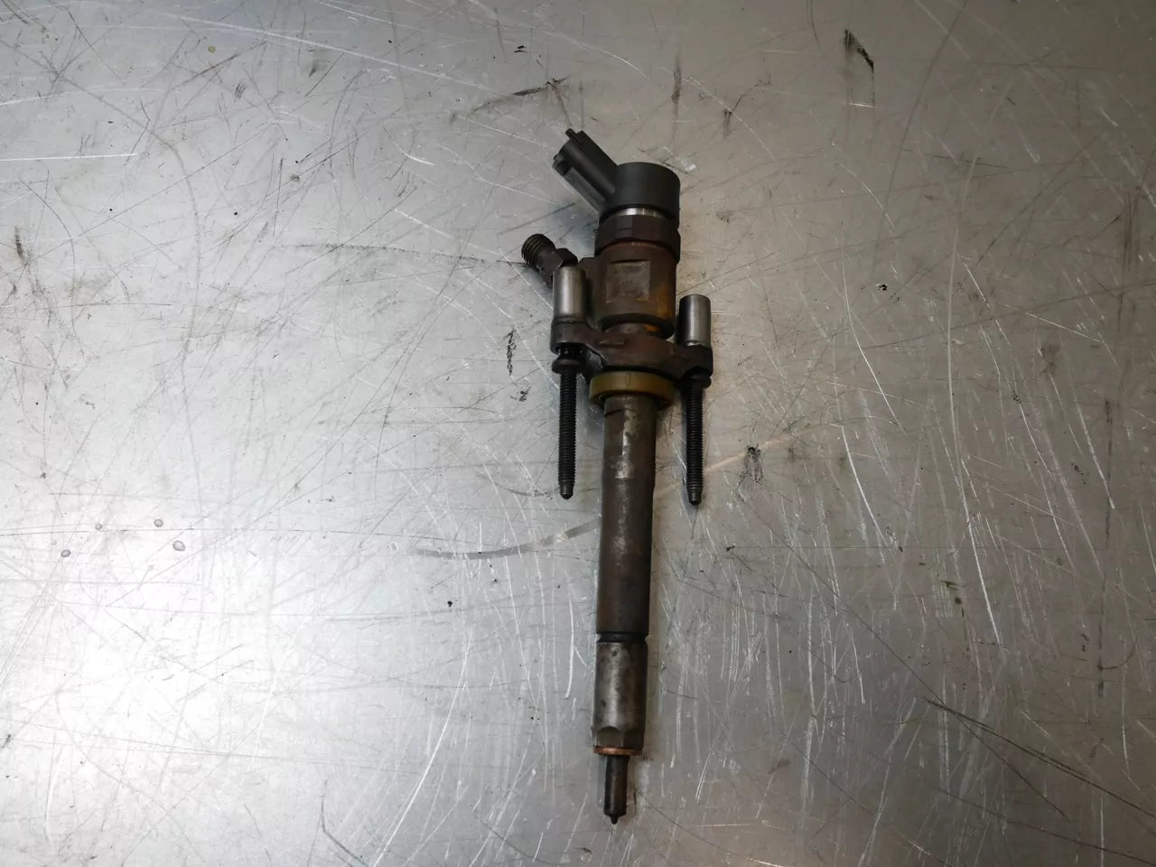 Inyector Ford C-Max Focus 1.6 TDCI HHDA 0445110239