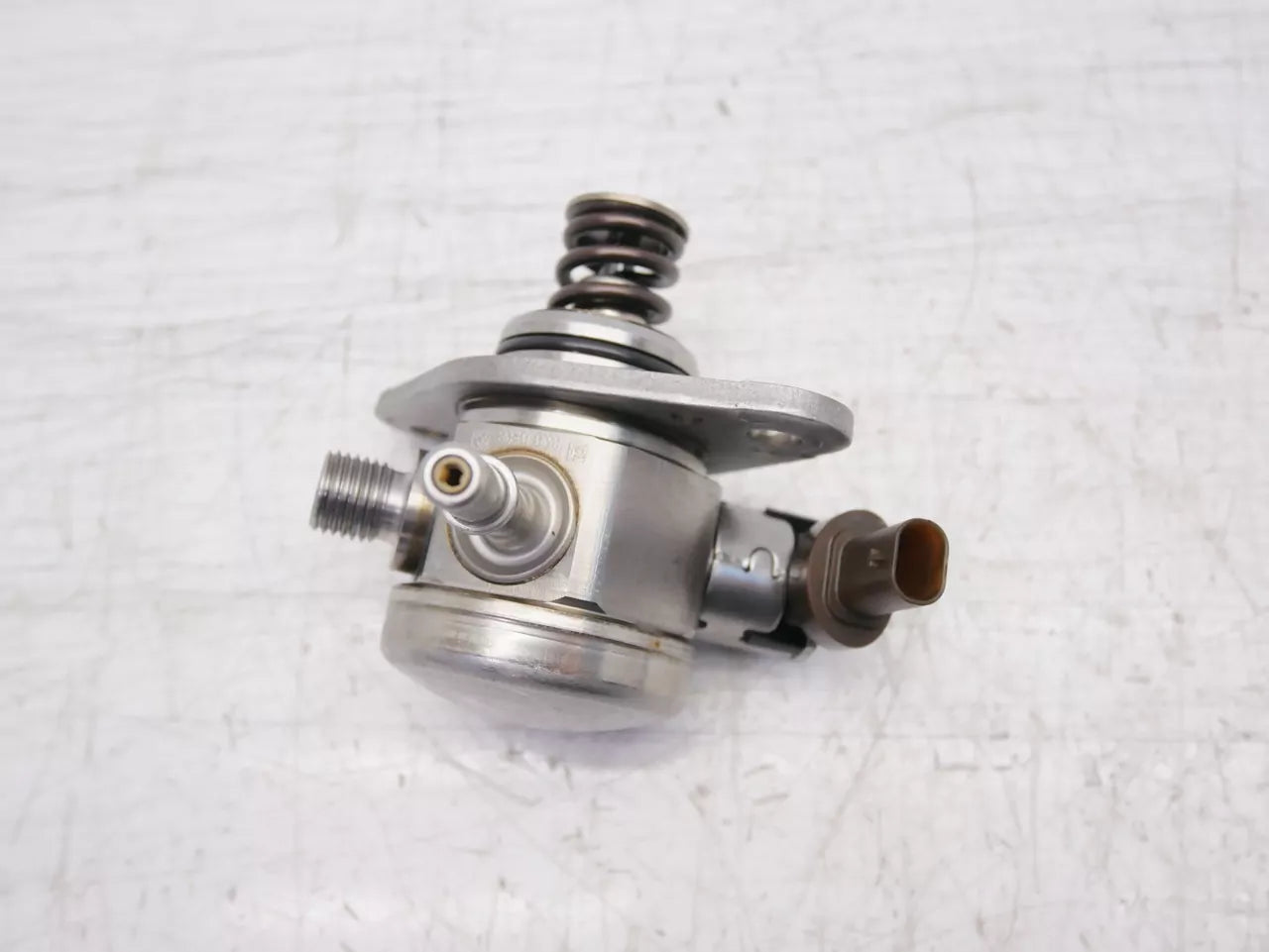 Bomba de combustible Opel Vauxhall Mokka 1.2 EB2ADTDB HNE 9841157780