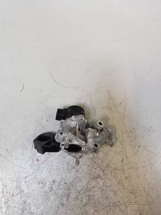 Válvula EGR Válvula de recirculación de gases de escape Toyota Prius 1.8 Hybrid 2ZR-FXE 2X29