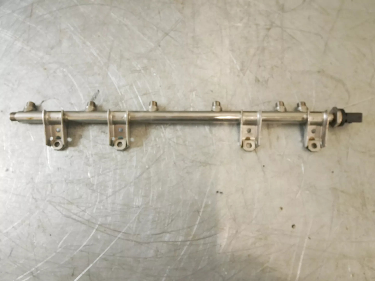 Carril del inyector BMW Serie 3 E90 E91 E92 E93 335 i 3.0 xDrive N55B30A 7576772