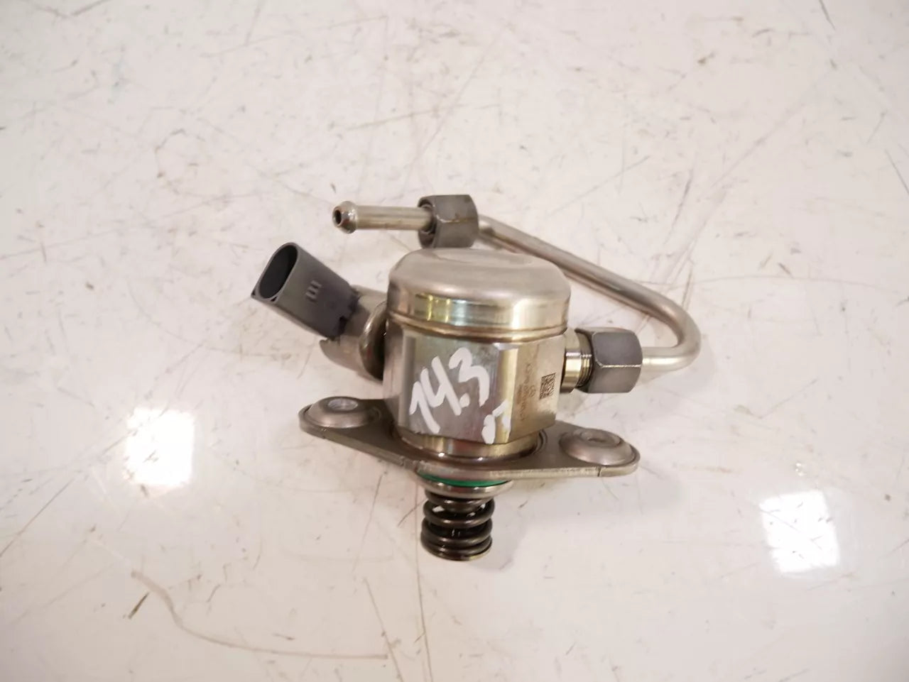 Bomba de combustible Mercedes-Benz 1,6 270.910 M270 A2700700501