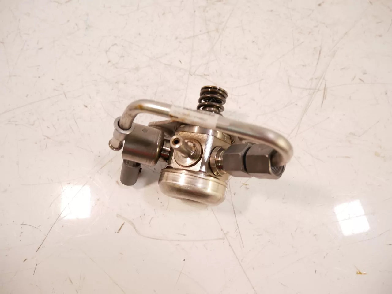 Bomba de combustible Mercedes-Benz 1,6 270.910 M270 A2700700501