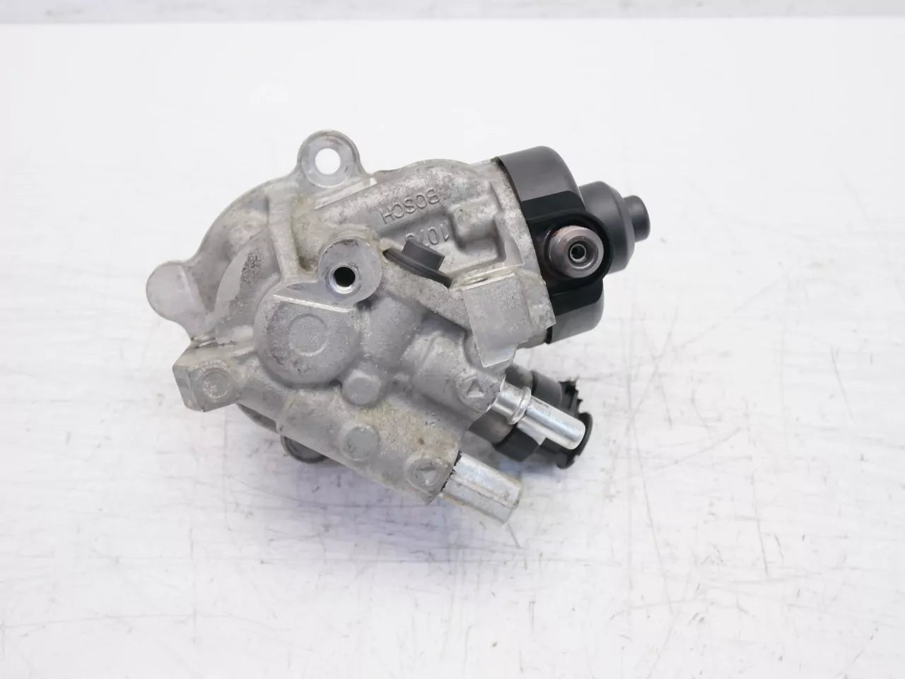 Bomba de alta presión BMW Serie 3 F30 F31 F34 2.0 320d B47O B47D20A 0445010768 8511626