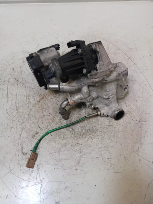 Válvula EGR Mercedes-Benz 1,5 A 180 CDI K9K460 OM607.951 147173947R