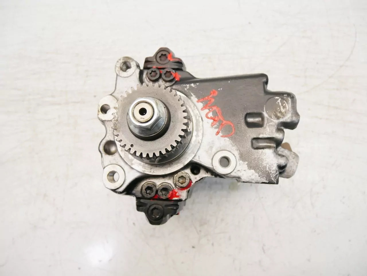 Bomba de alta presión Ssangyong 2.0 Xdi OM671.960 D20DT A6710700101