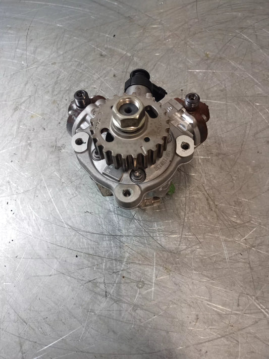 Bomba de alta presión Land Rover Discovery 3.0 V6 D Gen2 306DT 306DTA FW939B395AB