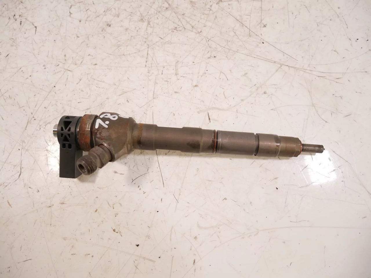 Inyector Boquilla de inyección Audi Seat Skoda Volkswagen 1,6 TDI CLHA CLH 04L130277AJ