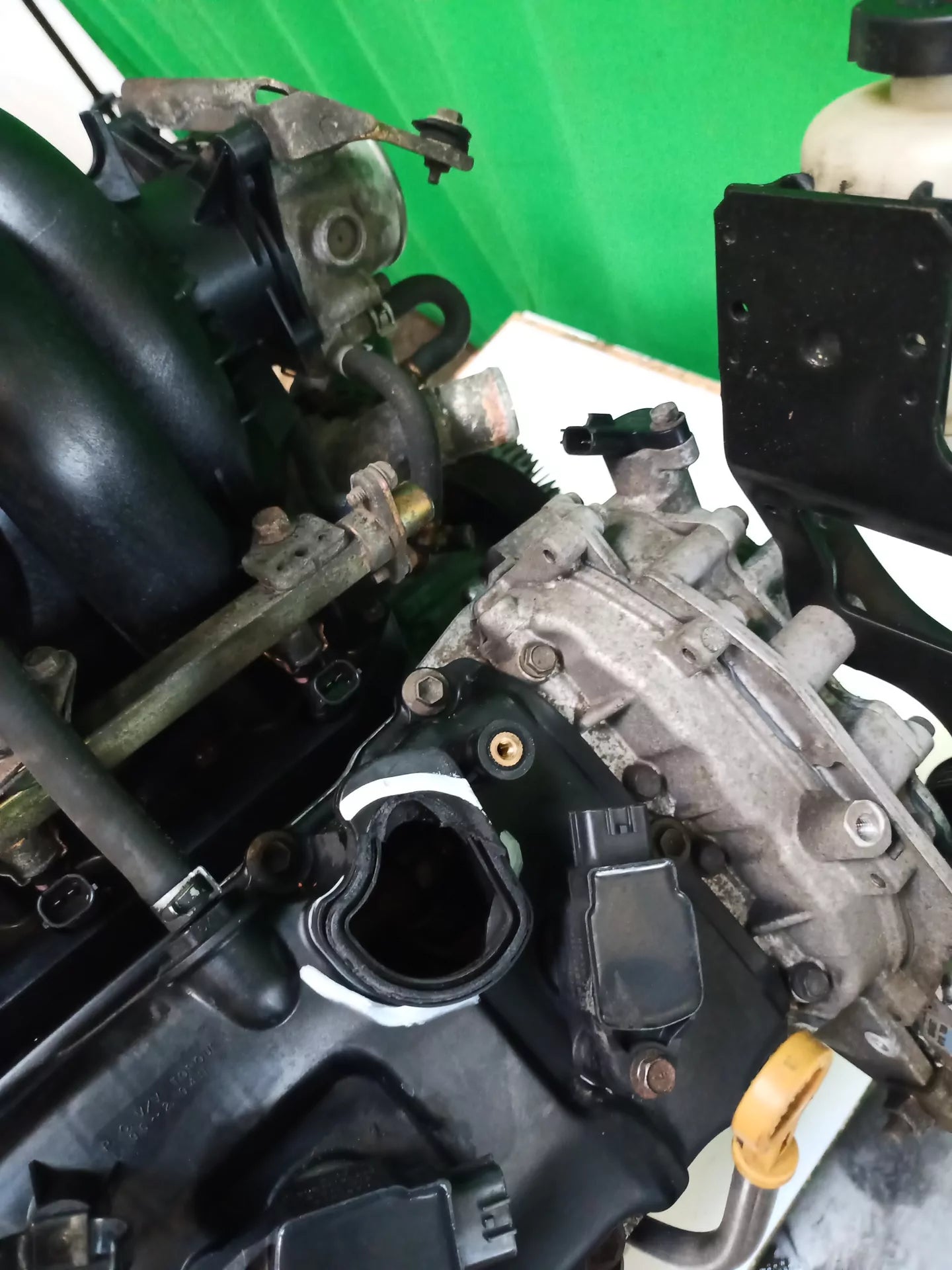 Motor NissanTitan A60 5.6 V8 Gasolina VK56DE VK56