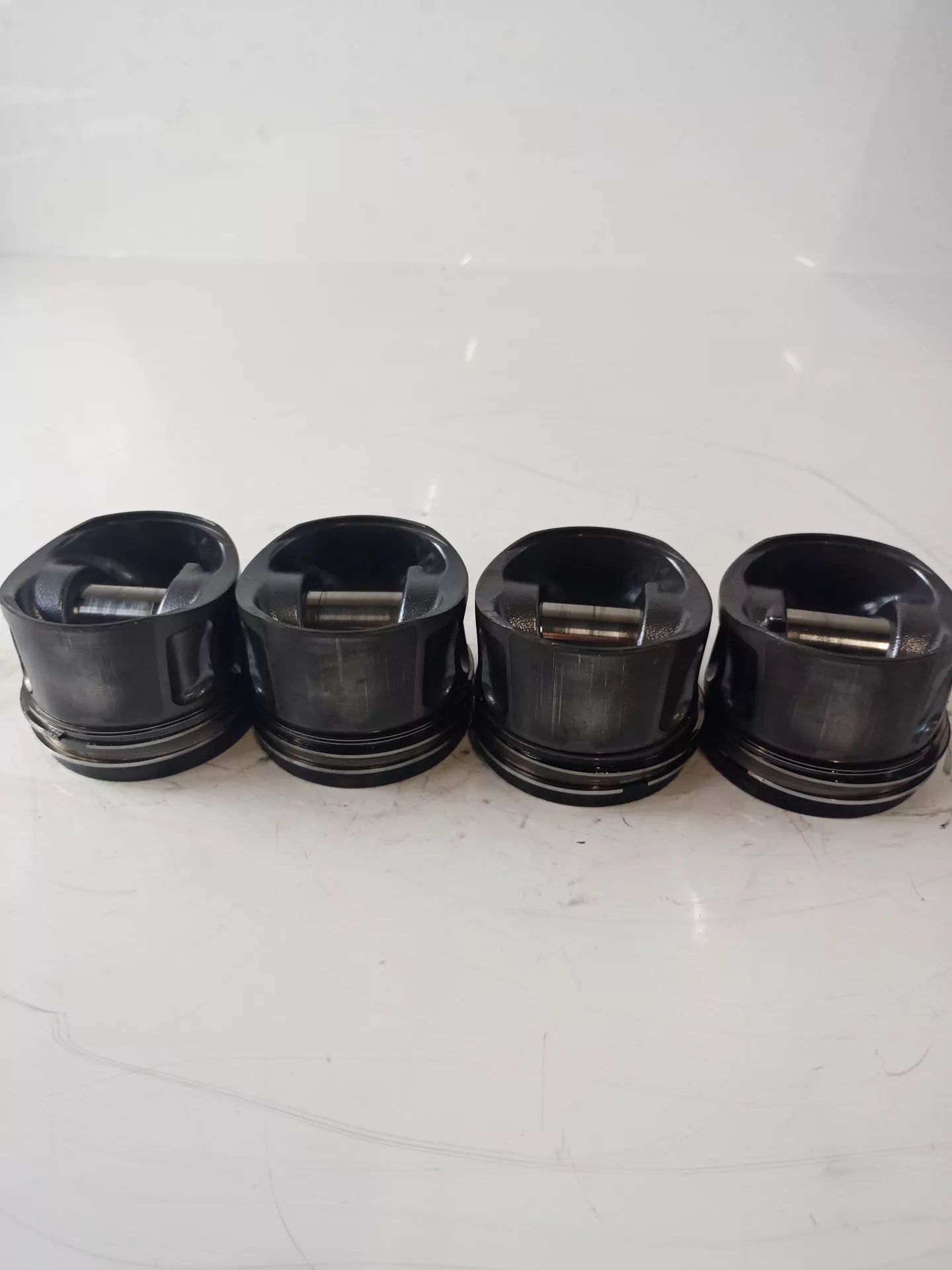 4 x Pistones Ford Transit Tourneo 2.2 TDCI Diesel QVFA T22DD0P 9648