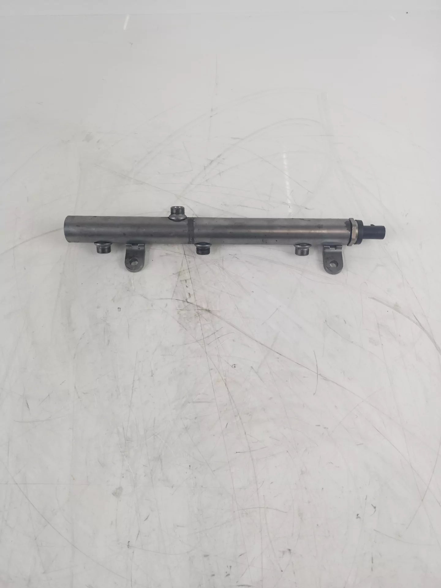 Rampa inyectora Mercedes-Benz W212 S212 3,0 E 350 CDI OM642.852 642.852 A6420703095