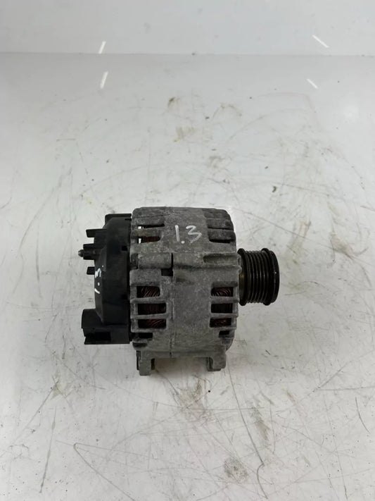 Alternador Audi Seat Skoda A3 TT Golf Volkswagen 2.0 TDI CFGB CFG 03L903023A