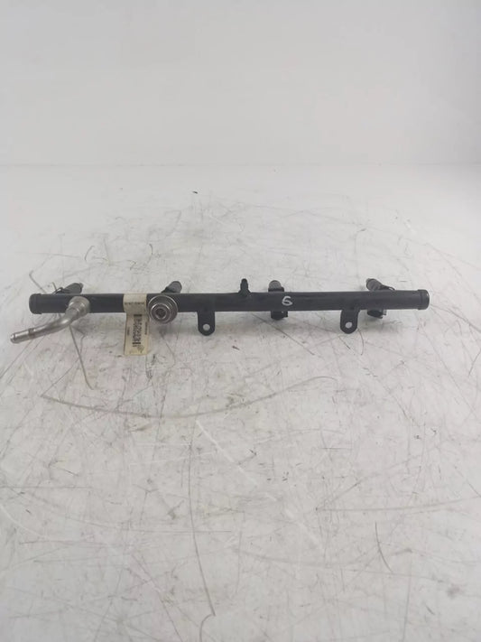 Rampa inyectora Dodge Chrysler RAM 1500 300C 5.7 Hemi V8 4WD ECB