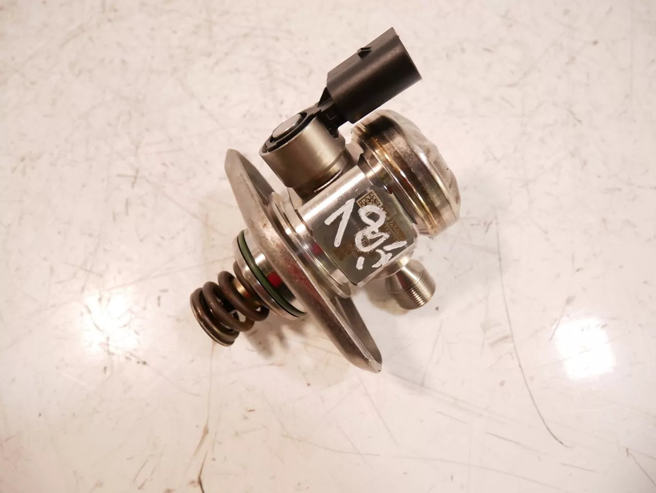 Bomba de combustible Mercedes-Benz 1,3 A 200 M282.914 282.914 A2820700001