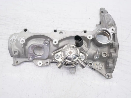 Bomba de combustible Mercedes-Benz 1,3 A200 M282 282.914 A2820700001 A2820107001 Tapa de válvulas