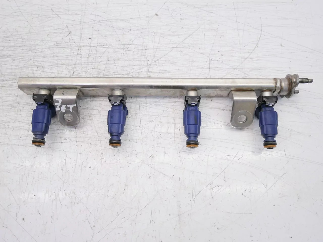 Rampa de inyectores Kia 1,4 CVVT G4FA 35340-2B132