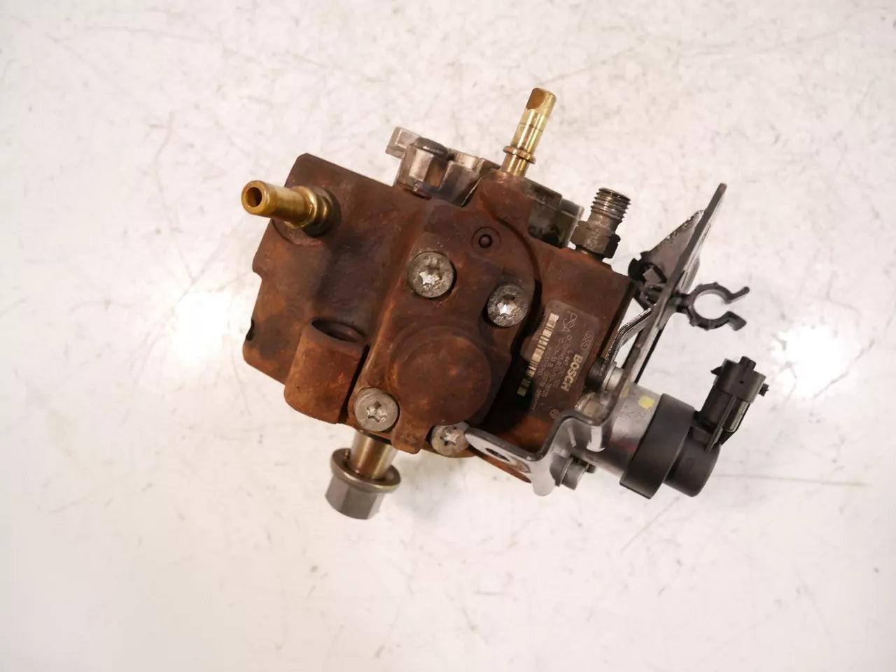 Bomba de alta presión Citroen Peugeot 206 207 1.6 HDI 9HZ DV6TED4 9H01 9683703780