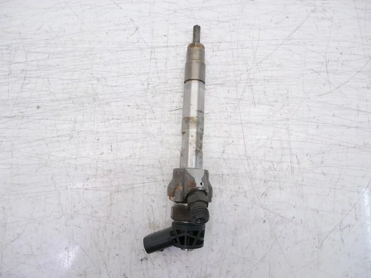 Inyector Boquilla de inyección BMW 1,6 116 d N47D16A N47 8515060