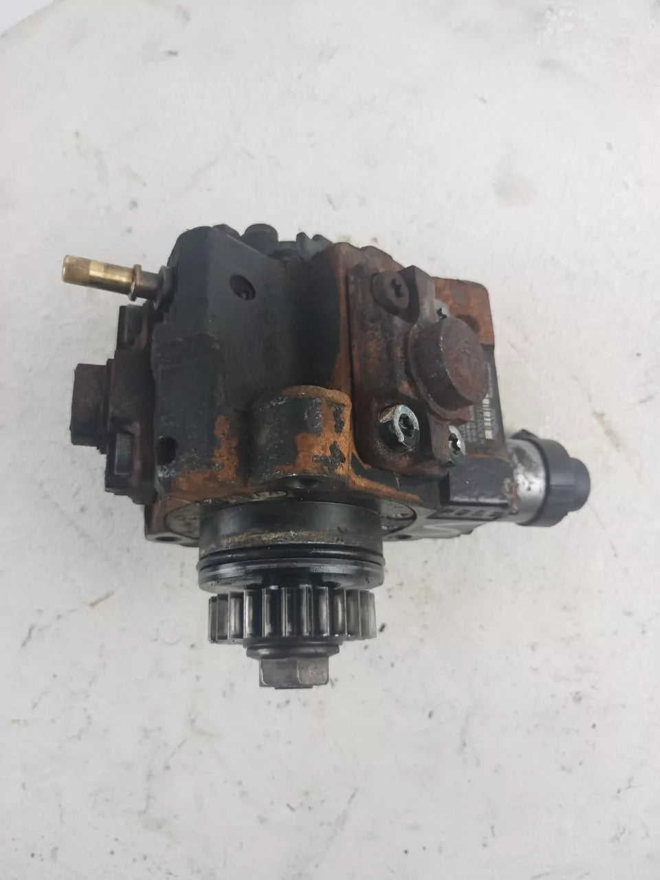 Bomba de alta presión Renault Trafic 2.0 dCi M9R692 M9R 0445010234