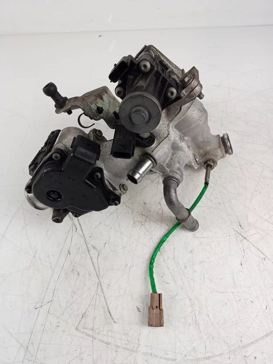 Válvula EGR Mercedes-Benz A-clase W176 1,5 A 180 CDI K9K460 OM607.951 147171653R