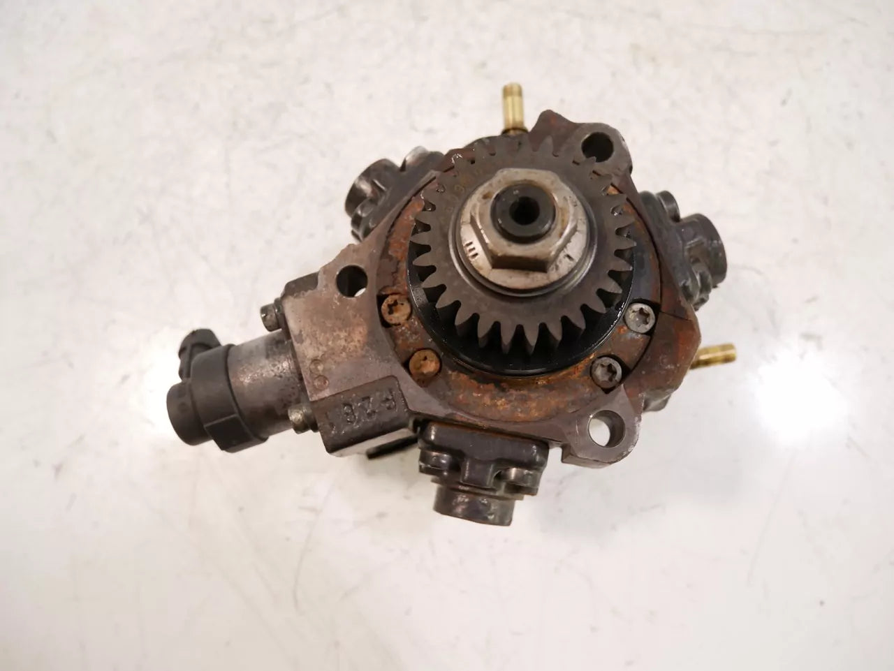 Bomba de alta presión Renault Opel Nissan 2.0 CDTI dCi M9R786 H8200950493