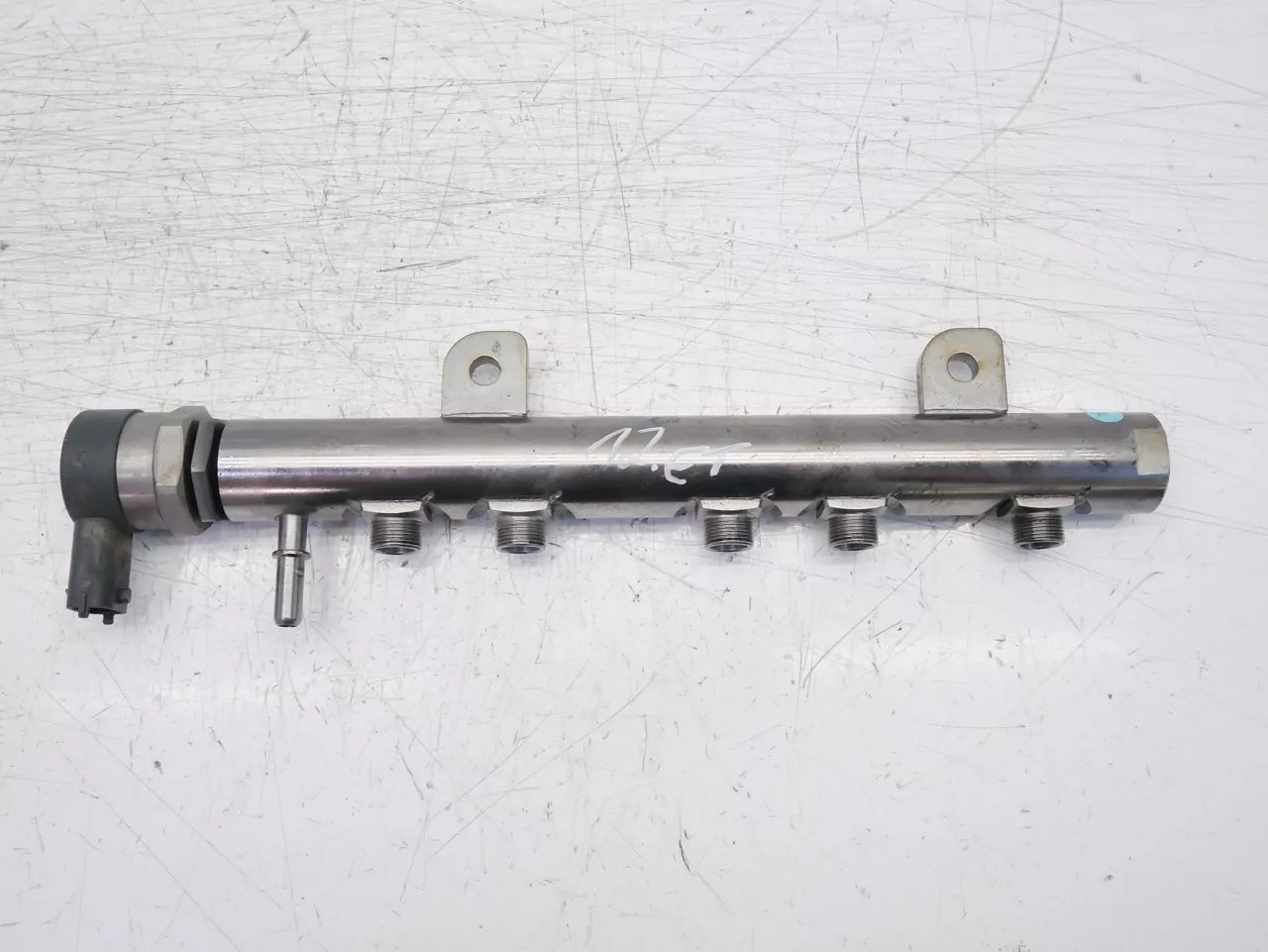 Rampa inyectora Jeep Dodge 3,0 CRD EcoDiesel EXF VM48D VM48 35022119G