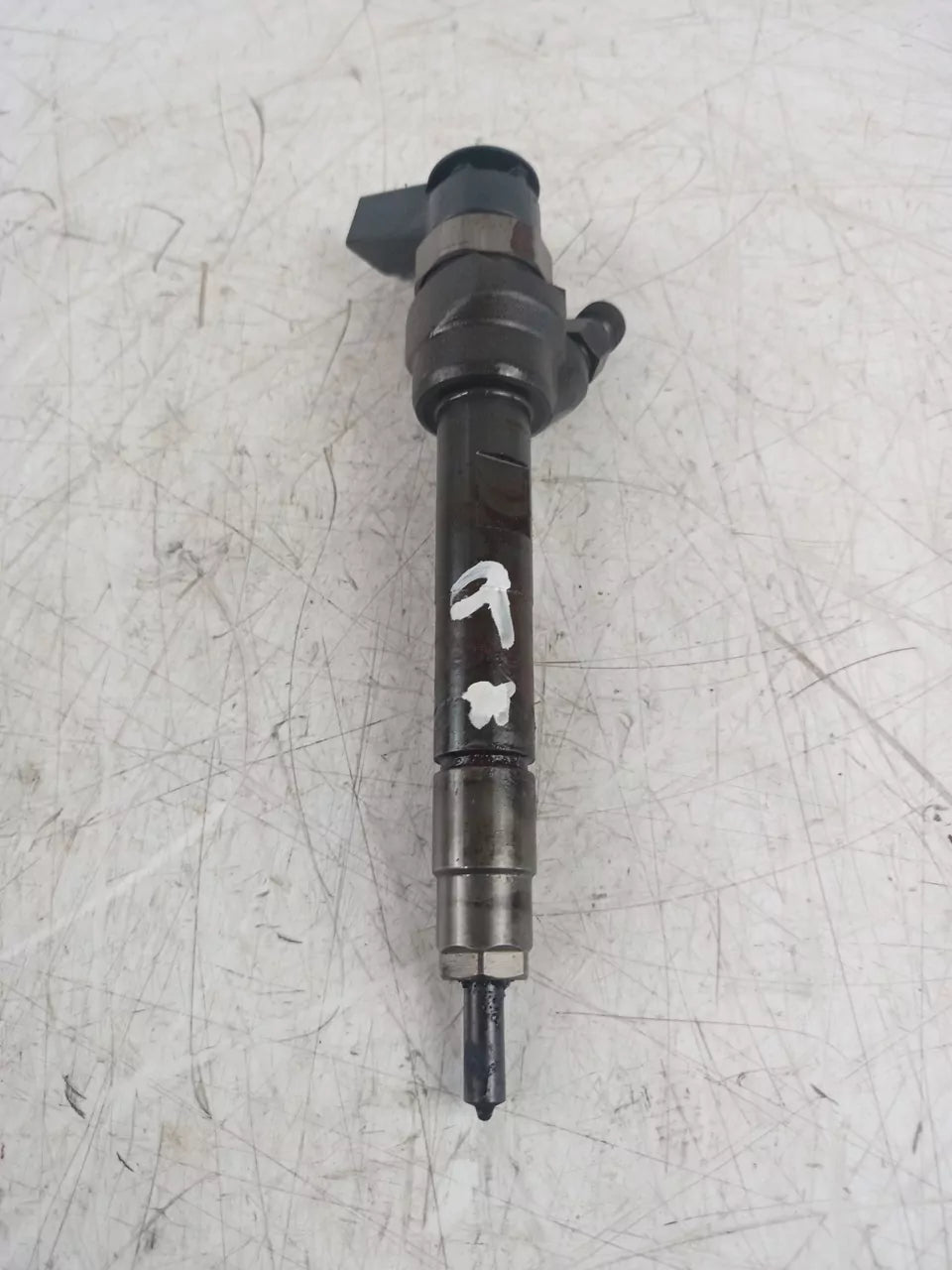 Inyector boquilla de inyección BMW F20 2.0 116 d N47D20C N47 7798446 0445110601