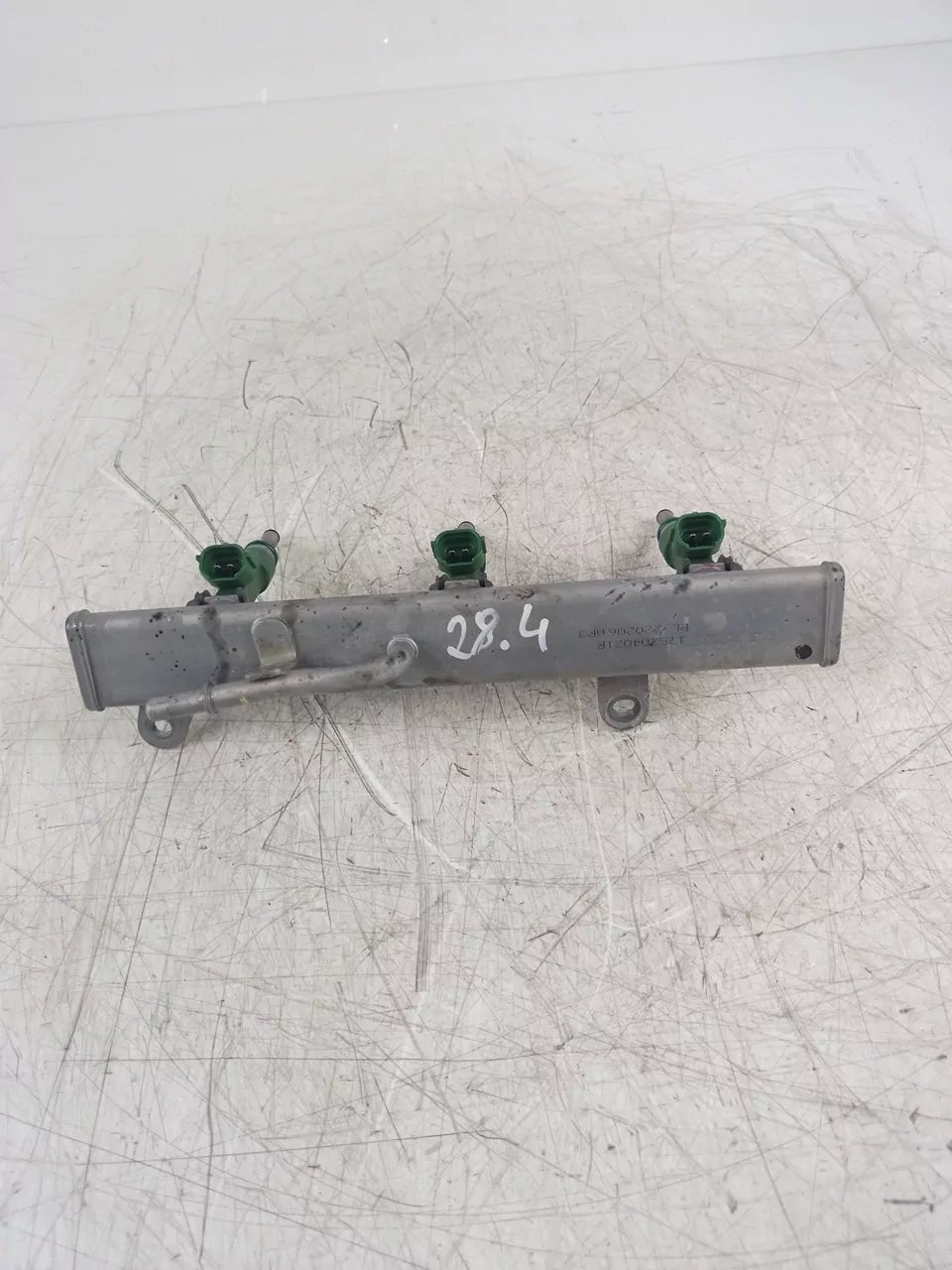 Carril del inyector Dacia Renault Logan Sandero 1.0 H4D H4D470 175204021R