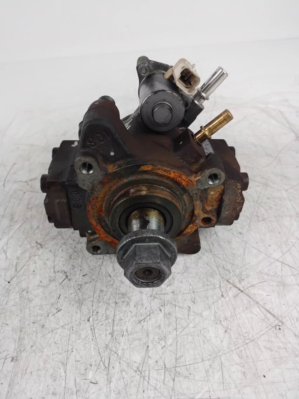 Bomba de alta presión Peugeot Citroen 3008 1.6 HDi 9HR 9H05 9672605380