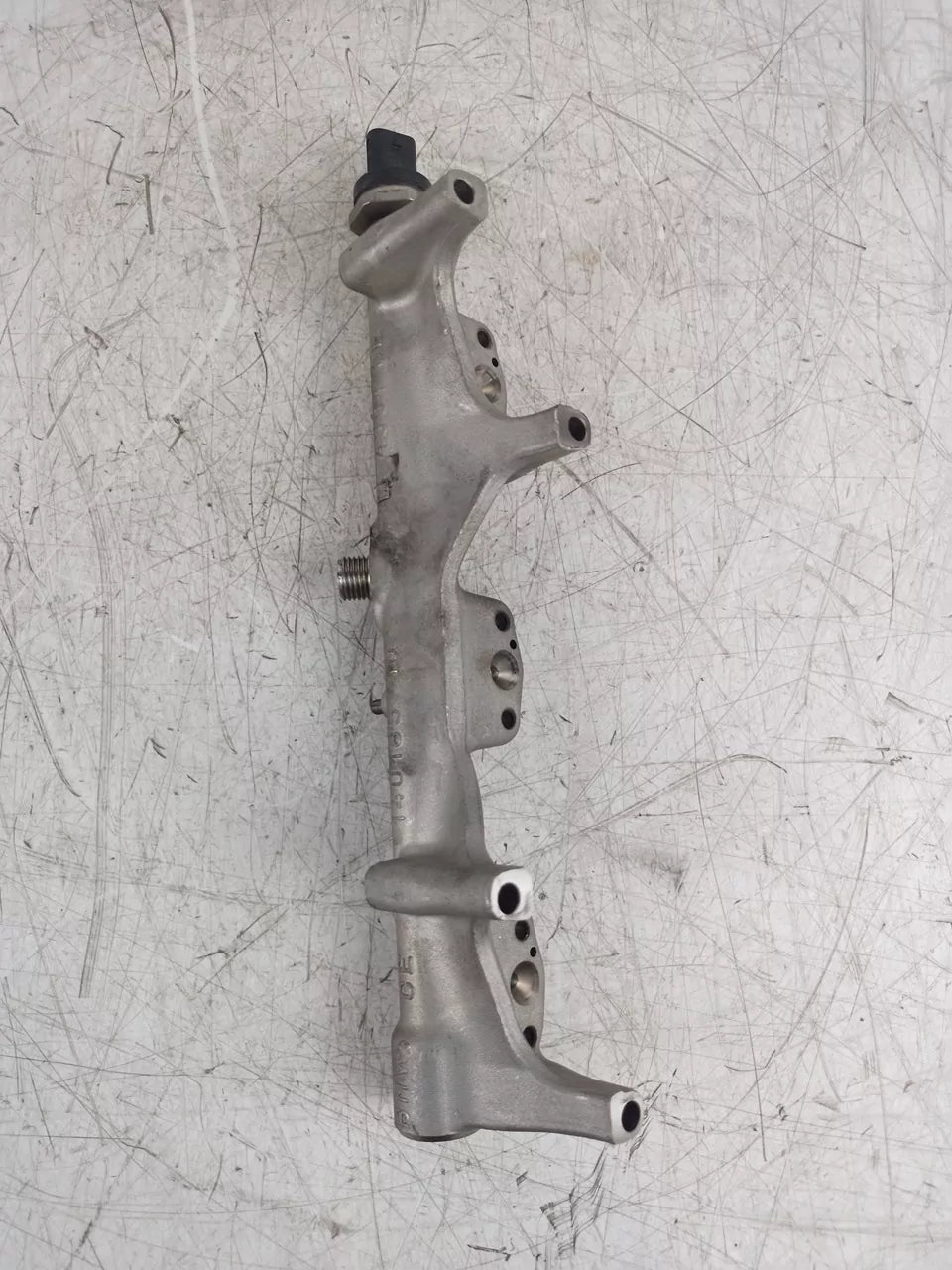 Barra de inyectores Mini Cooper F54 F55 F56 1.5 B38A15A 7639975