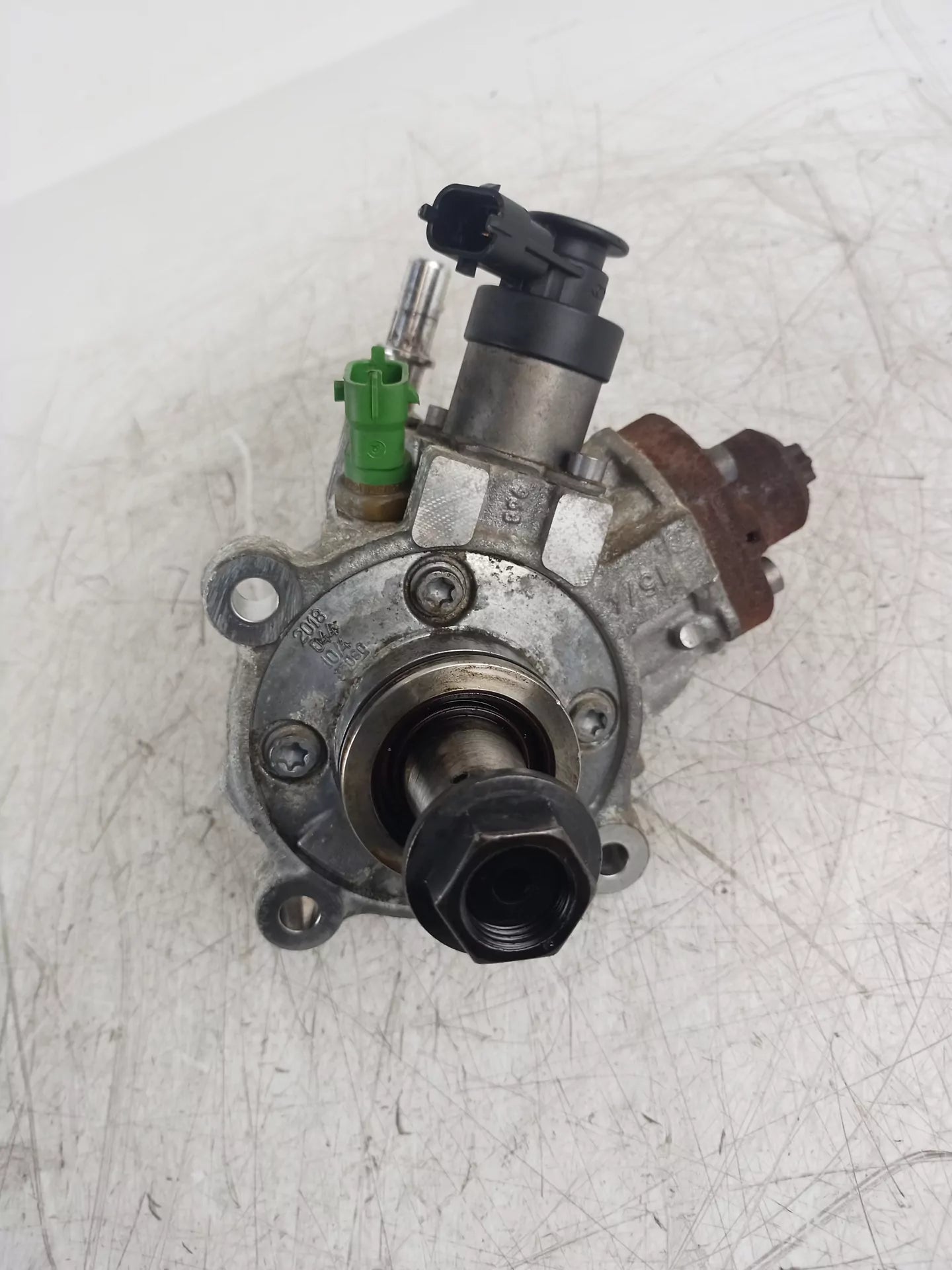 Bomba de alta presión Jaguar E-Pace 2.0 204DTD AJ20D4 0445010772 G4D3-9B395-AB