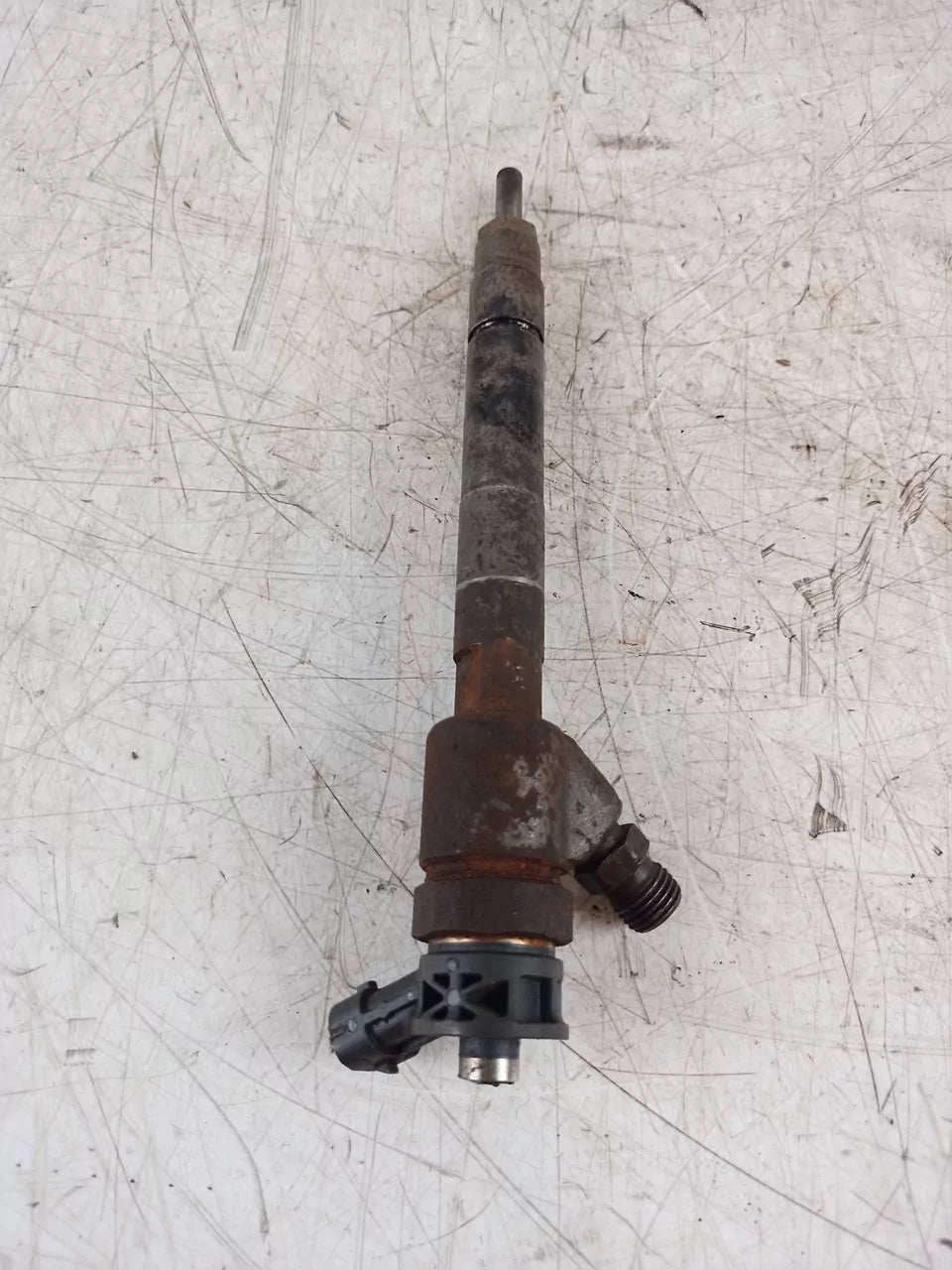 Inyector Citroen Berlingo 1.5 BlueHDI YHT DV5RCF 9828959880