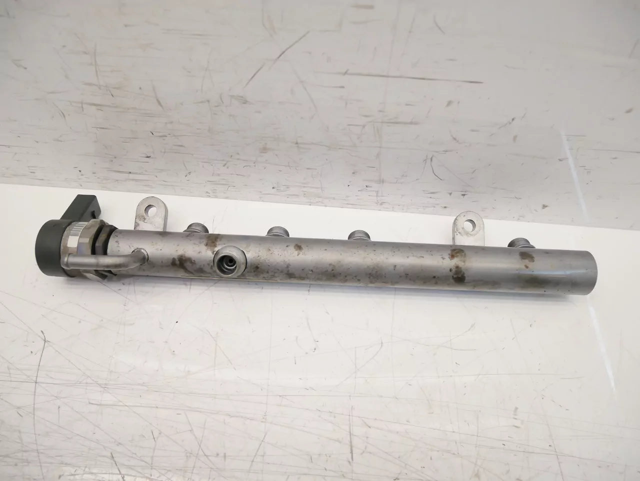 Rampa inyectora Mercedes-Benz 3,0 CDI 642.920 OM642.920 A6420700495