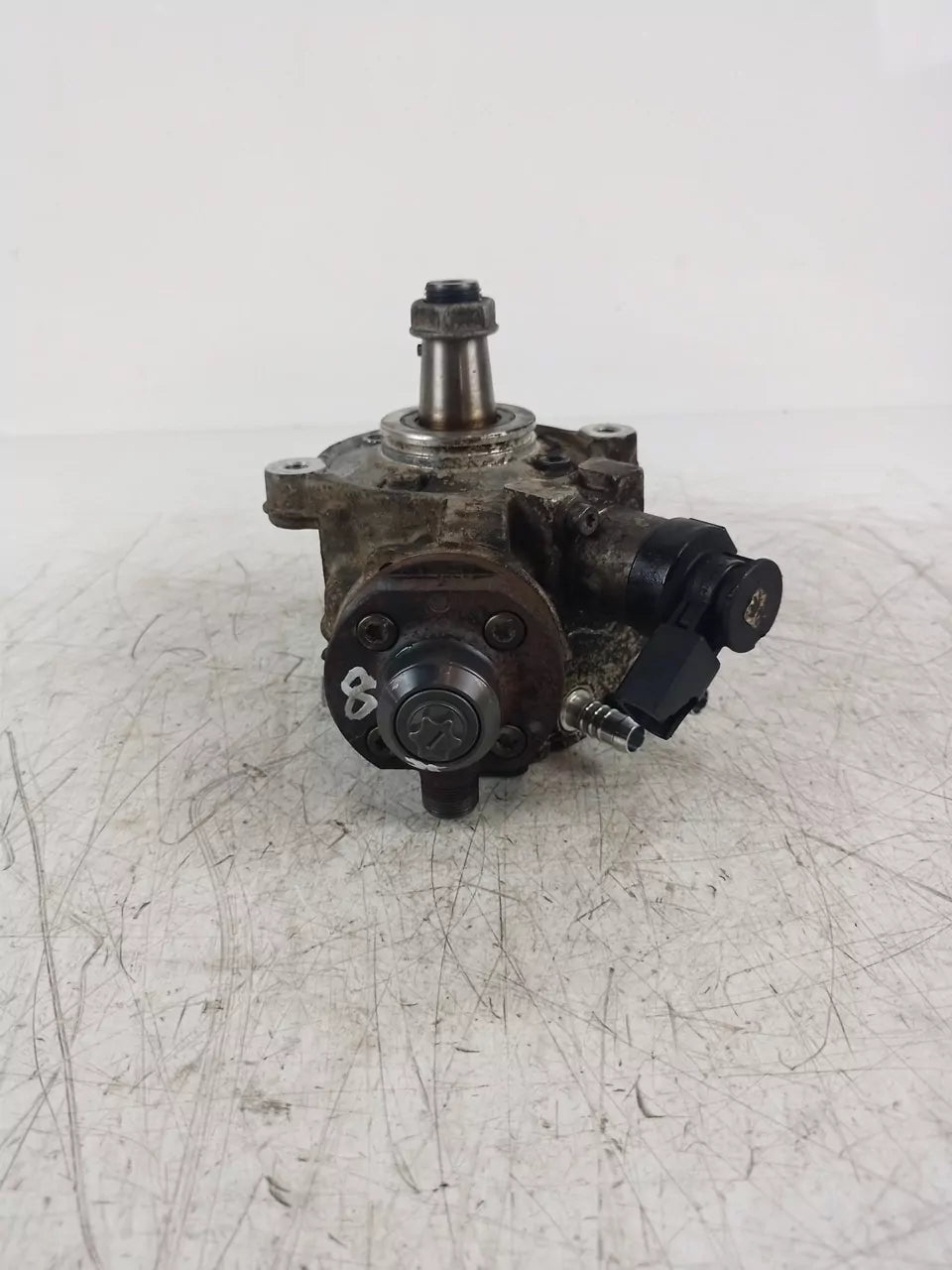 Bomba de alta presión Audi Seat Volkswagen 2.0 TDI CRBC CRB 04L130755D 0445010537