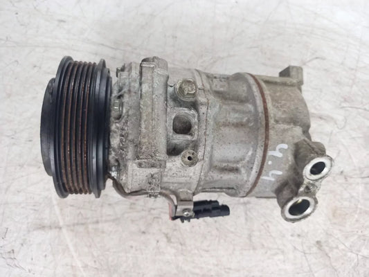 Compresor de aire acondicionado Opel Astra Insignia 1.6 CDTI D16DTH LVL 39157291
