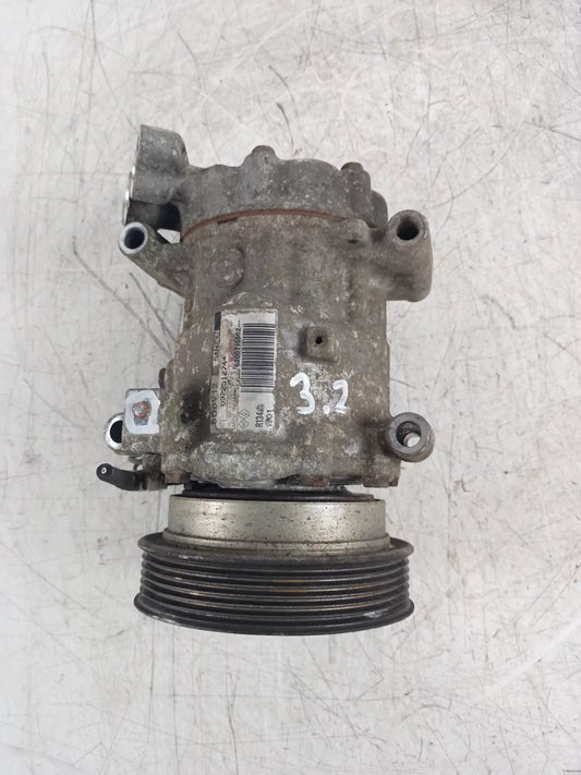 Compresor de aire acondicionado Renault Kangoo 1.5 dCi Diesel K9K714 K9K 8200716562