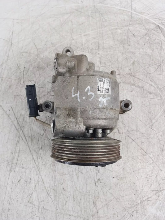 Compresor de aire acondicionado – Peugeot Citroen 108 1.0 VTI 1KR-FE 1KR 88310-YV010