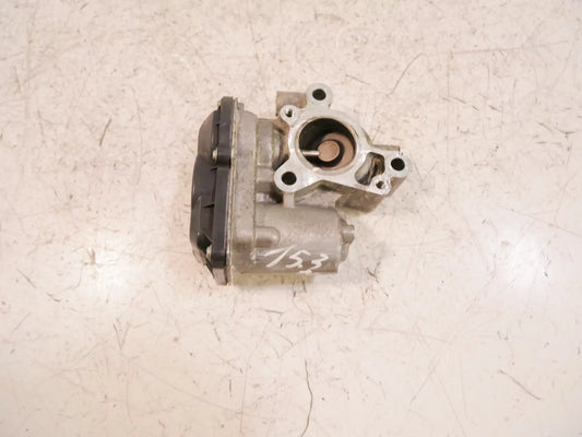 Válvula EGR Nissan Renault 2,0 dCi M9R717 M9R 147100361R