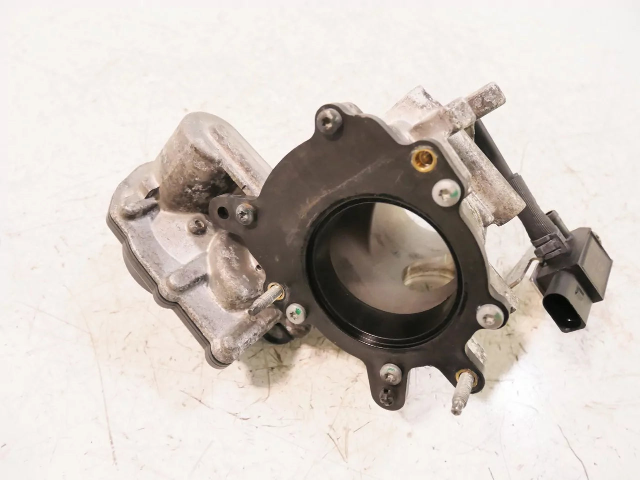 Válvula EGR Land Rover 2,0 D150 204DTD AJ20D4 G4D3-5H273-CA