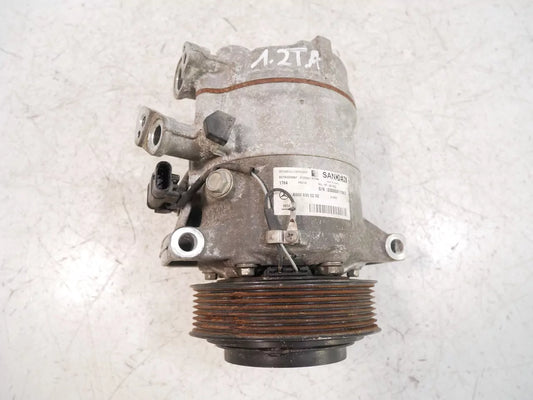 Compresor de aire acondicionado Mercedes-Benz Clase C S205 2.0 M264.920 264.920 A0008300202