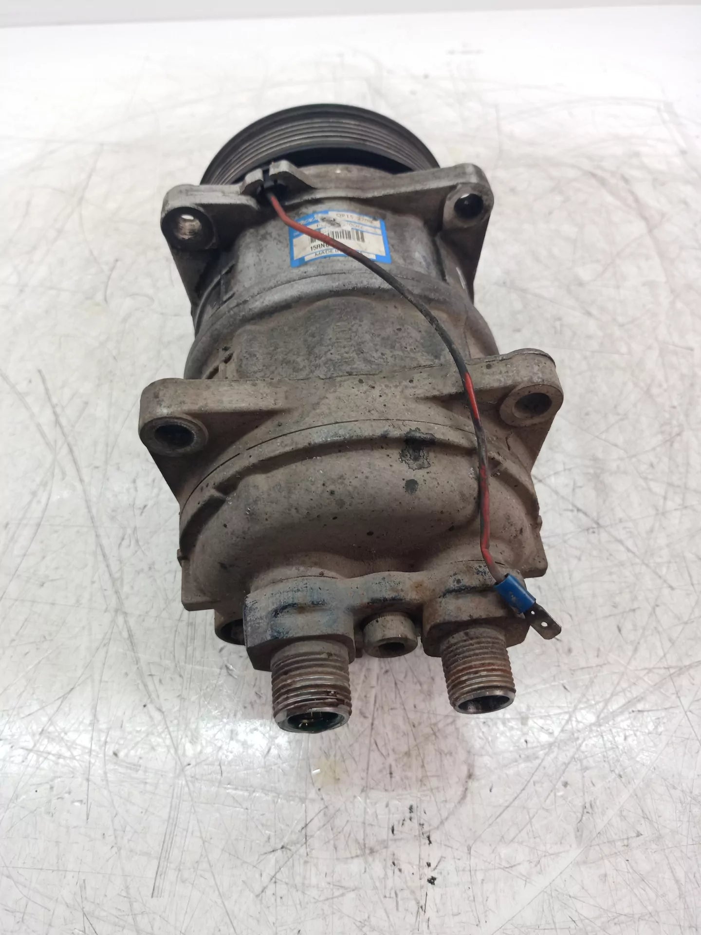 Compresor de aire acondicionado Mercedes-Benz 2.2 CDI D OM651.958 651.958 15RN6537