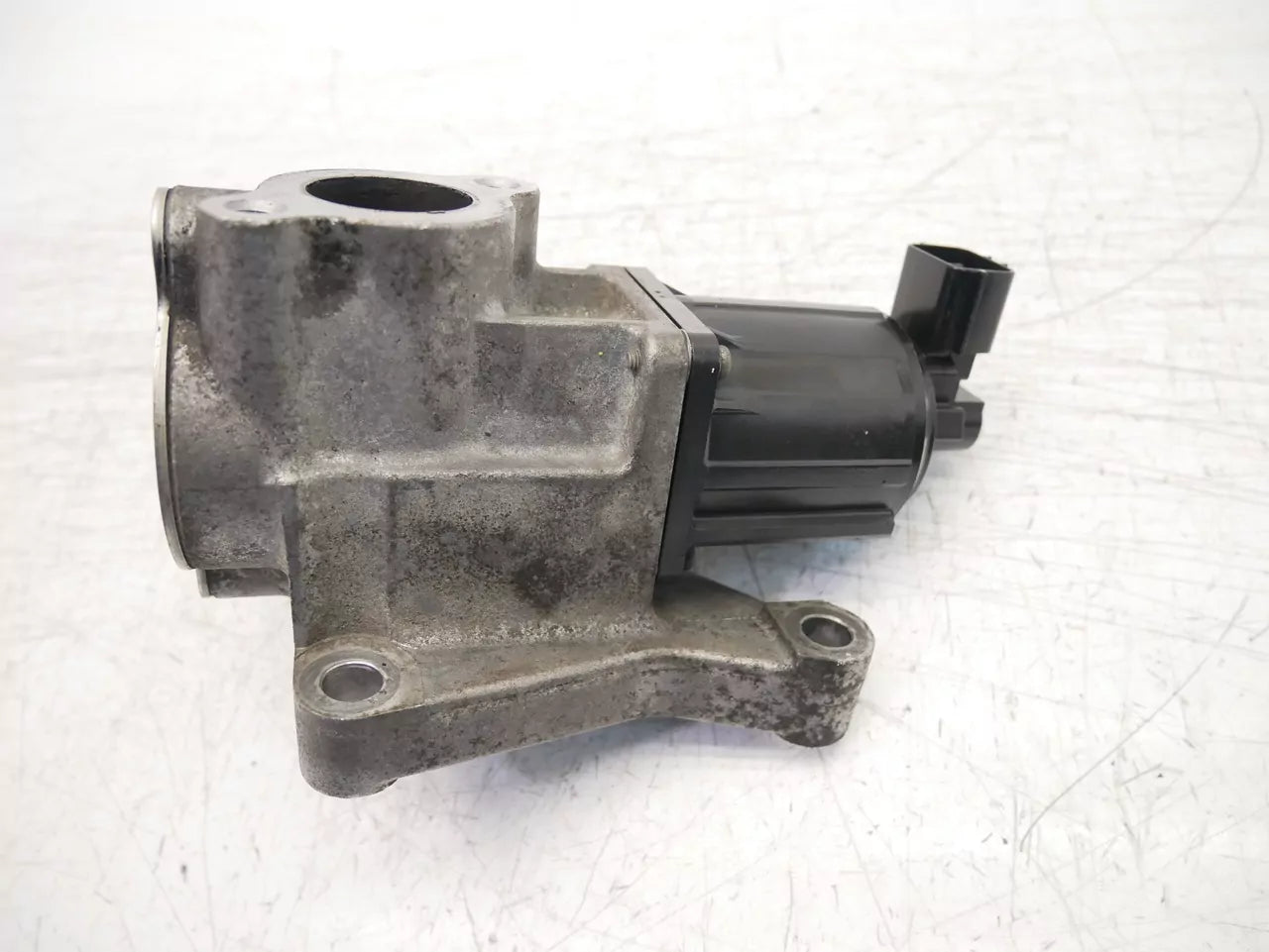 Válvula EGR Mazda 2,2 MZR-CD Diesel R2AA R2 R2AA-20300A K6266