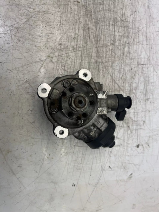 Bomba de alta presión Volkswagen 2,0 BiTDI TDI Diesel CNe CNEA 03L130755AB 0445010533