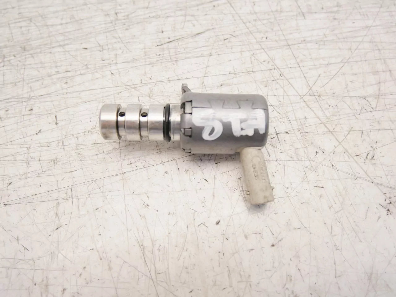 Sensor Audi 4,0 V8 CRDB CRD CWU 06H115243M